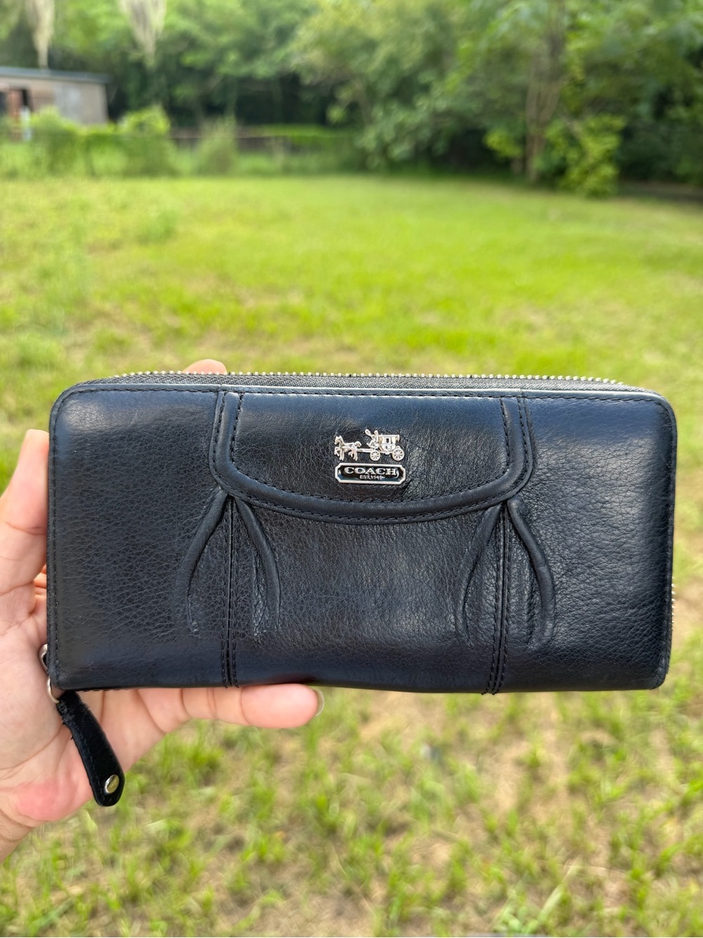 Coach Madison leather Zip around Wallet - Picture 8 of 11